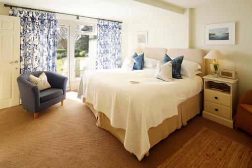 Superior Double or Twin Room with Terrace