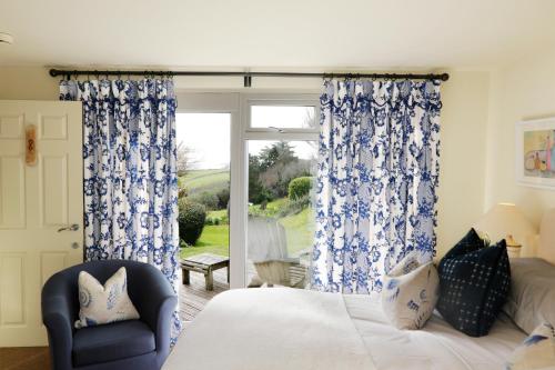 Superior Double or Twin Room with Terrace