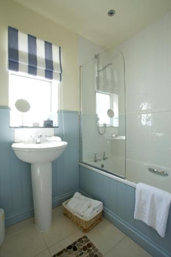 Large Double Room with Sea-View