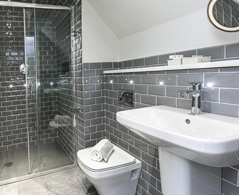 Suite with River View - The Dove Cote