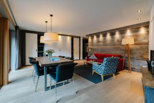 Superior Chalet