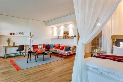 Superior King Suite