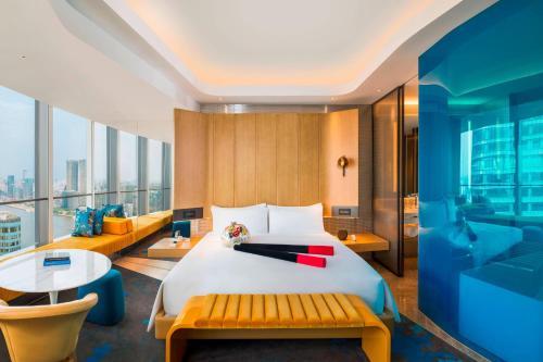 Marvelous Oversize King Room