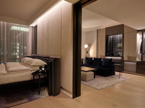 Premier Vessel View One Bedroom Corner Suite, 1 King Bed 