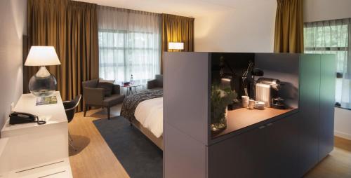 Suite - River View