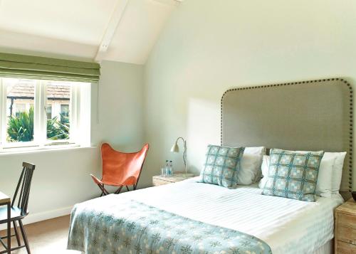 Medium Room