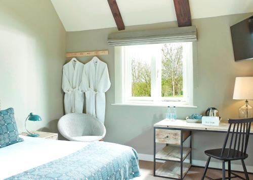 Medium Room