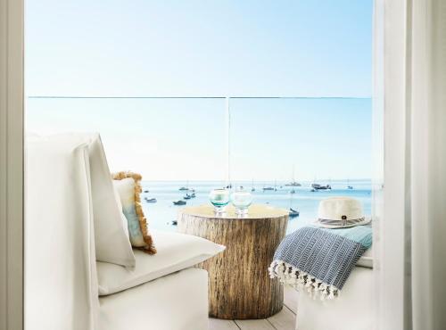 Deluxe Double Room with Sea View