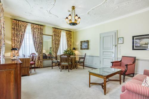 Deluxe Suite Jagdschloss