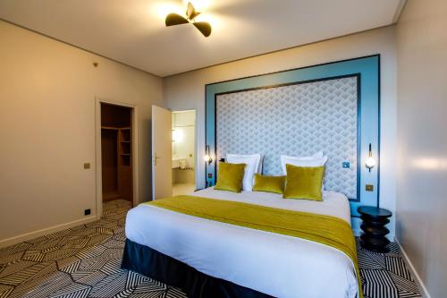 Family suite