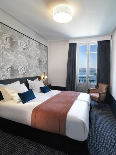 Double Room with Lake View