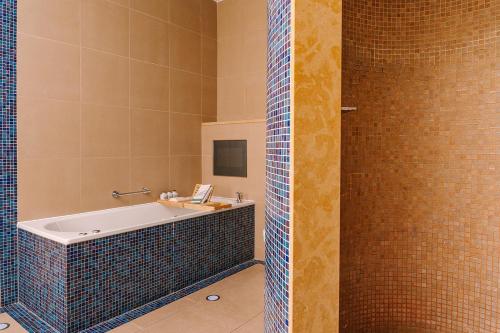 Garden Junior Suite