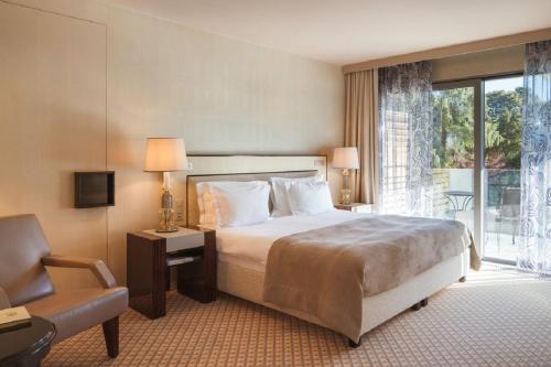 Junior Suite With Mountain View