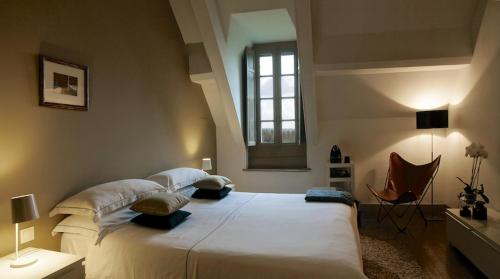 Room S