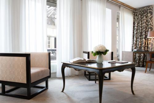 Prestige Suite