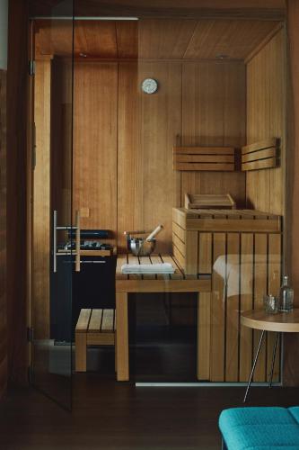 Suite with Finnish Sauna