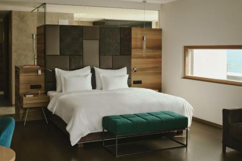 Suite with Infrared Sauna