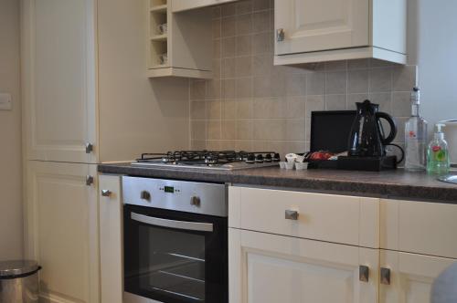 Luxury One-Bedroom Apartment