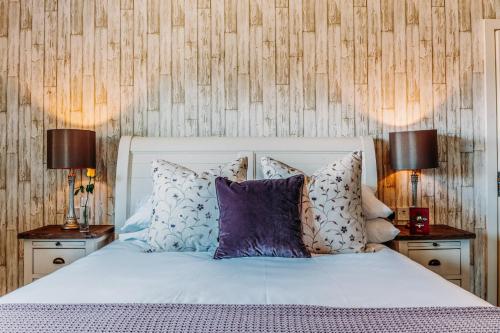 Lodge Suite