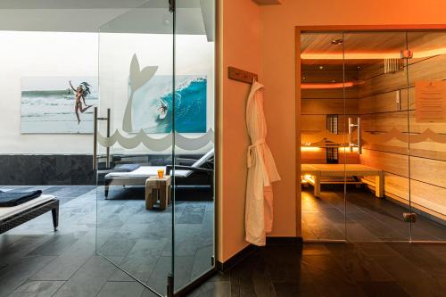 Suite Room with King Size Bed