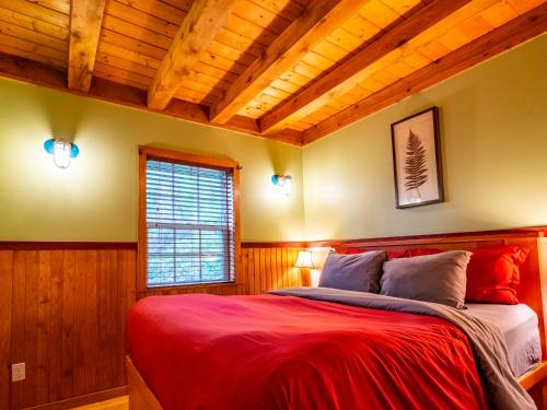One-Bedroom Cottage with Sea View-Karma