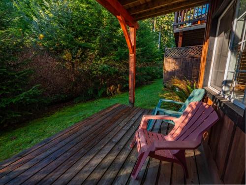 Two-Bedroom Cottage-Port Side