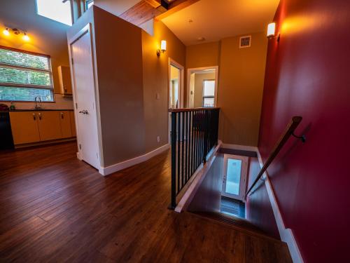 Superior One Bedroom Apartment 