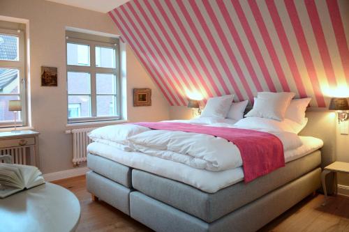 Deluxe Double Room with A/C