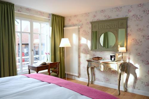 Deluxe Double Room with A/C