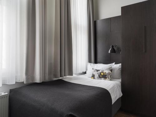 Small Single Room
