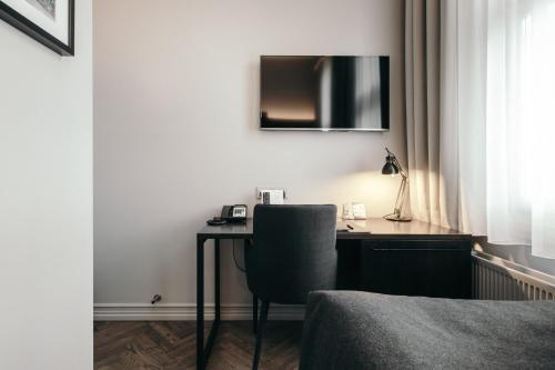 Small Single Room