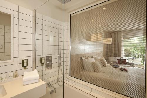 Deluxe Double or Twin Room with Garden View