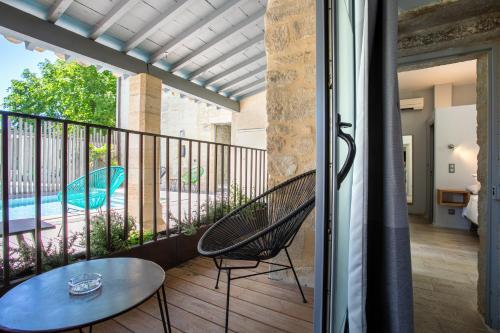 Deluxe Family Suite with Poolside terrace