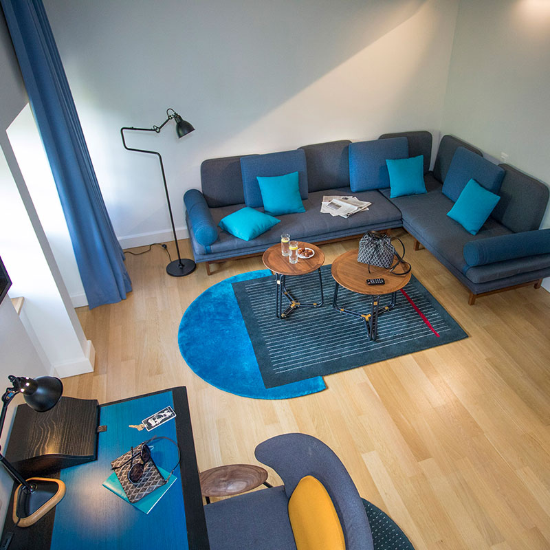 Signature Suite