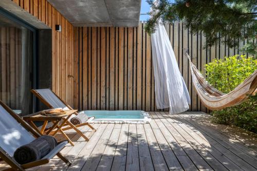King Room with Spa Bath