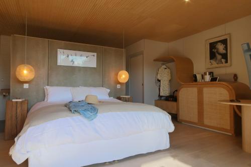 King Room with Spa Bath