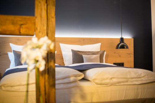 Small Single Room