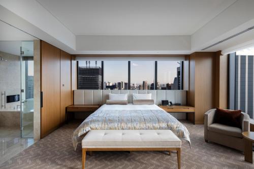 [Prestige] Corner Double Room 