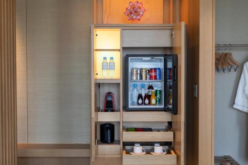 [Heritage] Double Junior Suite with View Bath and Balcony - Club Lounge Access