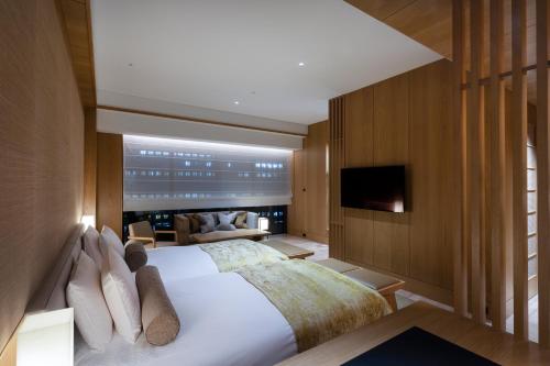 [Heritage] Twin Junior Suite with View Bath and Balcony - Club Lounge Access
