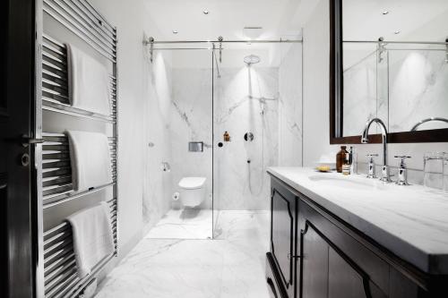 Small Double Room - Old building
