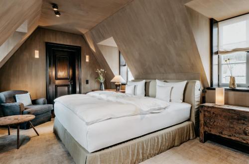 Junior Suite - Old Building