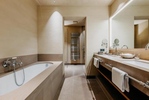 Junior Suite - New Building