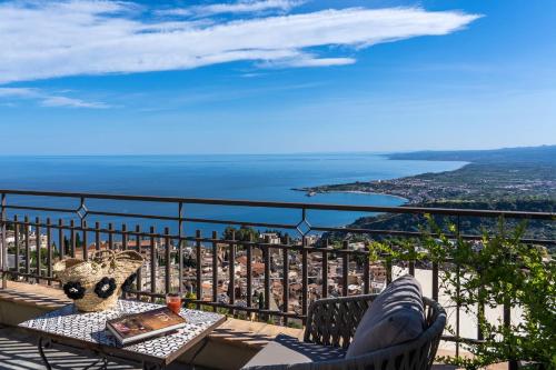 Exclusive Suite with Sea View