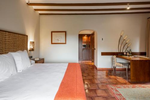 Standard Double Room (2 Adults + 1 Child)
