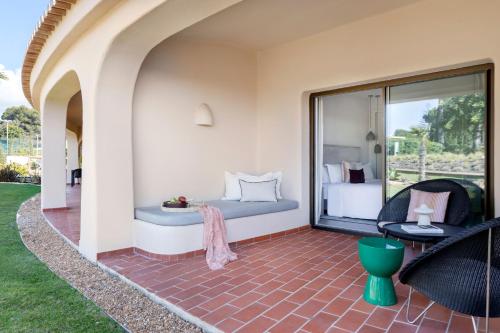 Two-Bedroom Apartment (4 Adults)