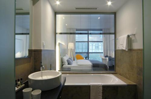 Comfort Single Room