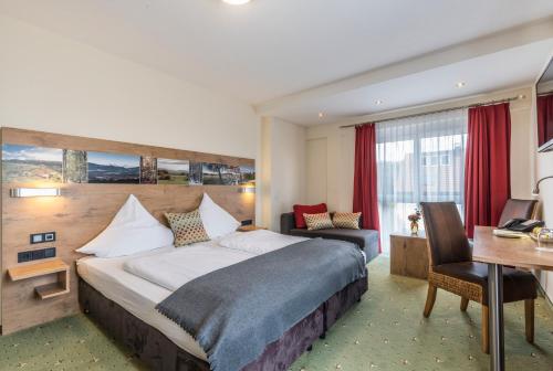 Standard Triple Room (with Air Conditioning)