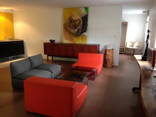 Family Room (2 adults + 2 children)