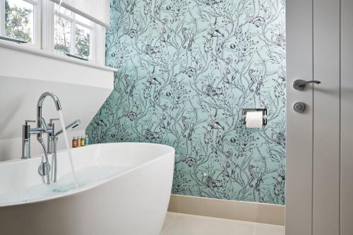 Splendid Suite